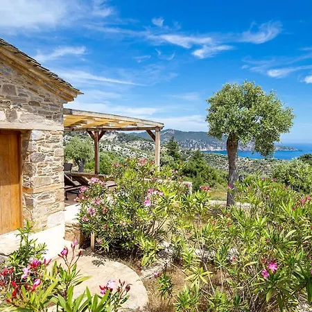 Nous Village 2 Villa